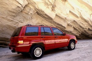 Chrysler Agrees to Jeep Recall Jeep Cherokee 300x199 Chrysler Agrees to Jeep Recall